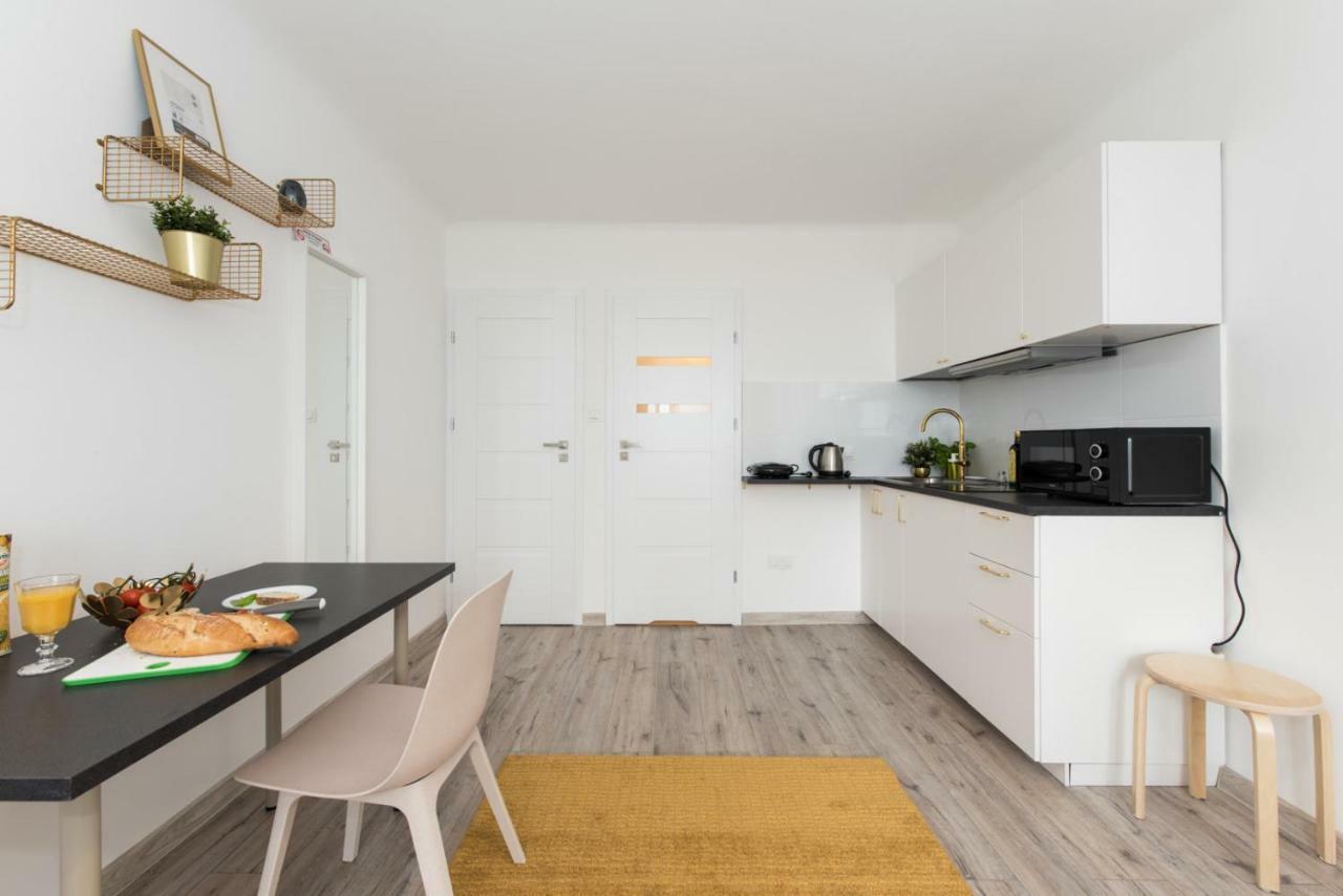 Superapart Belwederska A Ministudio, Balcony, Kitchen, Pet-Friendly, Tv & Wifi Varsovia Exterior foto